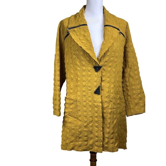 IC by Connie K black/gold Jacket, Xl, asymmetrical, artsy, statement, textured - Picture 1 of 6